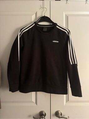 Adult adidas Black Crewneck Sweatshirt with White 3-Stripes size medium